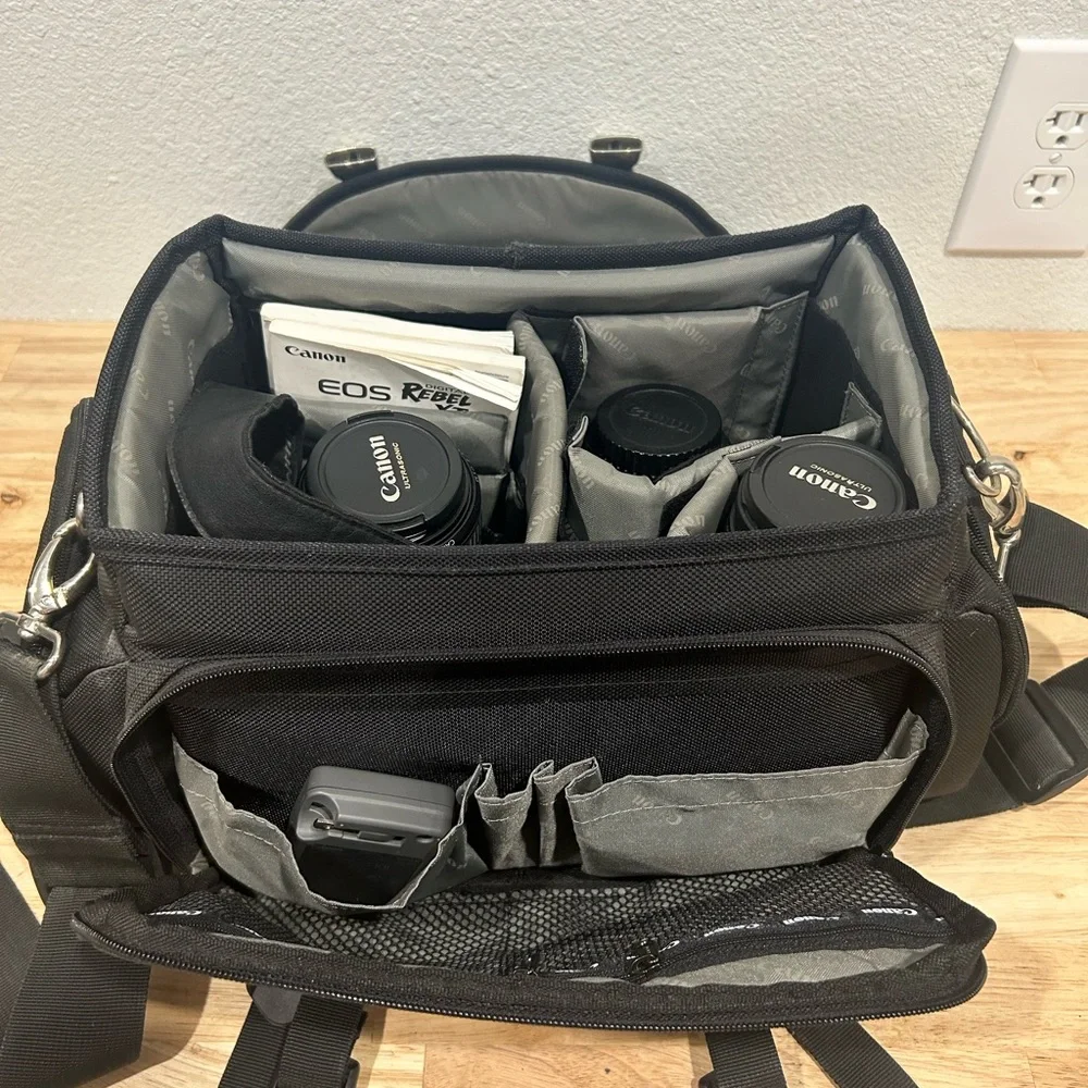 Canon EOS Digital Rebel XT 28-105mm Digital bundle with 3 lenses & bag